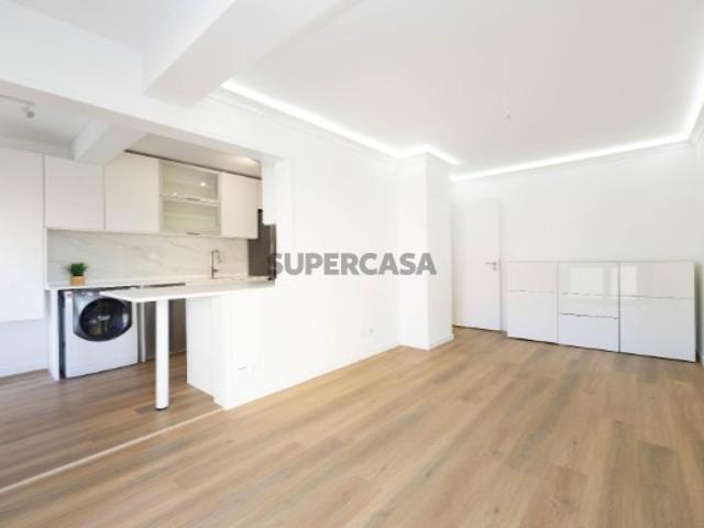 Casa venda em São Francisco Xavier, Lisboa