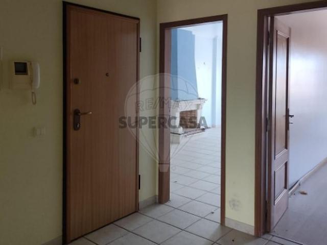 Casa venda em Cortiçóis, Almeirim