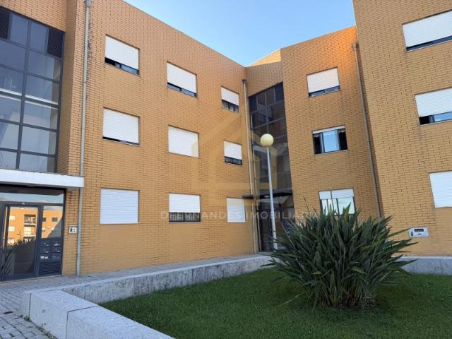 Apartamento venda em Cerite, Vila Nova de Famalicão