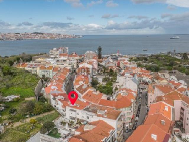 Casa venda em Cacilhas, Almada