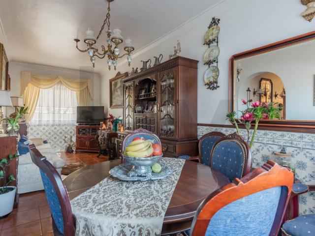 Apartamento venda em Santiago Dos Velhos, Lisboa