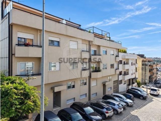 Casa venda em Falcão, Porto
