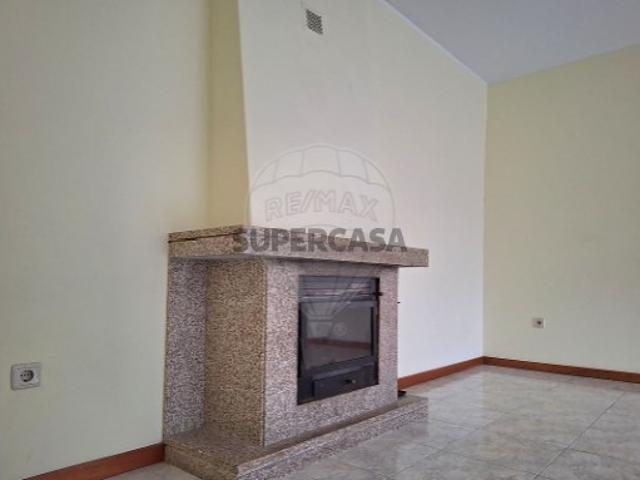 Casa venda em Maia, Gueifães