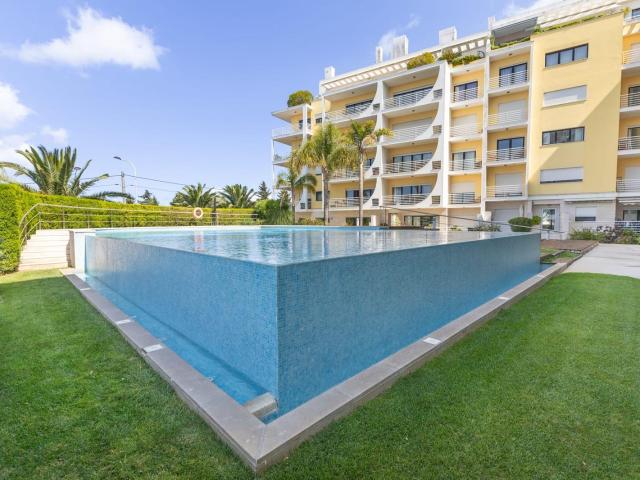Apartamento alugar em Quinta de São Martinho, Cascais