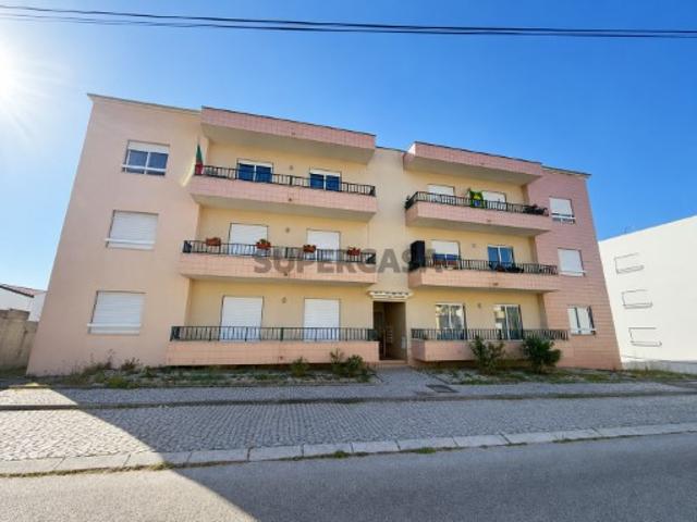 Casa venda em Marinha Grande, Leiria