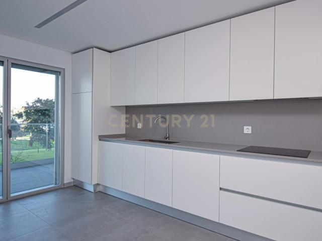 Apartamento venda em Lombos, Cascais