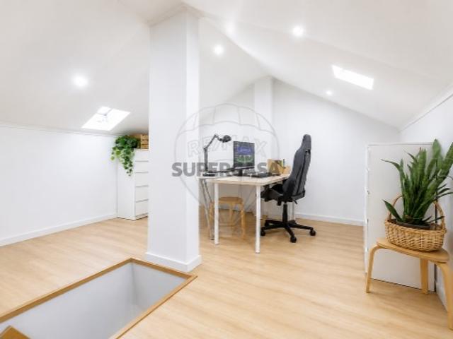 Casa venda em Falagueira, Amadora