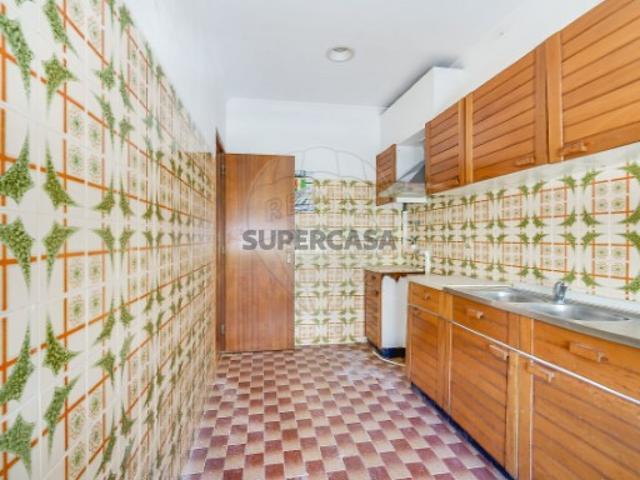 Casa venda em Venda Nova, Amadora