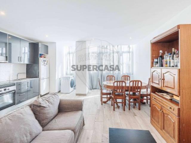 Casa venda em Falagueira, Amadora