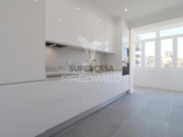 Casa venda em Falagueira, Amadora