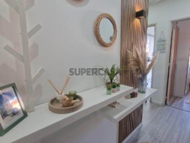 Casa venda em Falagueira, Amadora