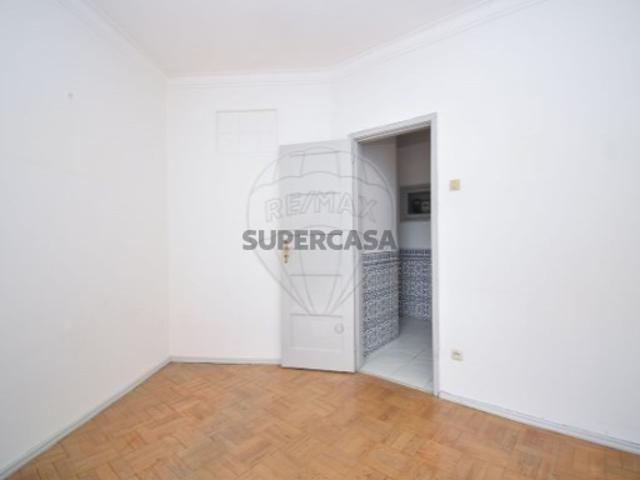 Casa venda em Falagueira, Amadora