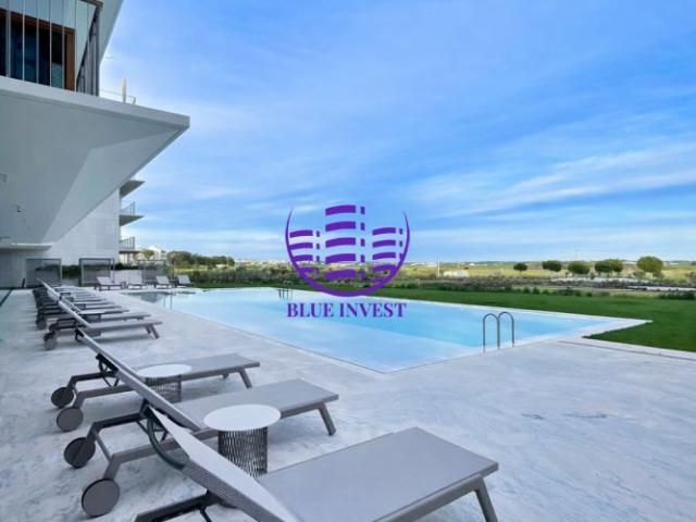 Apartamento alugar em Armação De Pêra, Faro