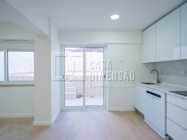 Apartamento venda em Urbanização Serra das Brancas, Amadora