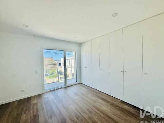 Apartamento venda em Seixal, Fernão Ferro