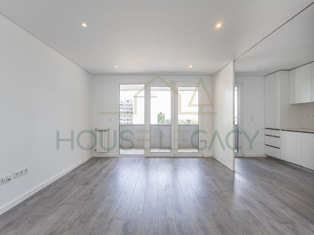 Apartamento venda em Porto