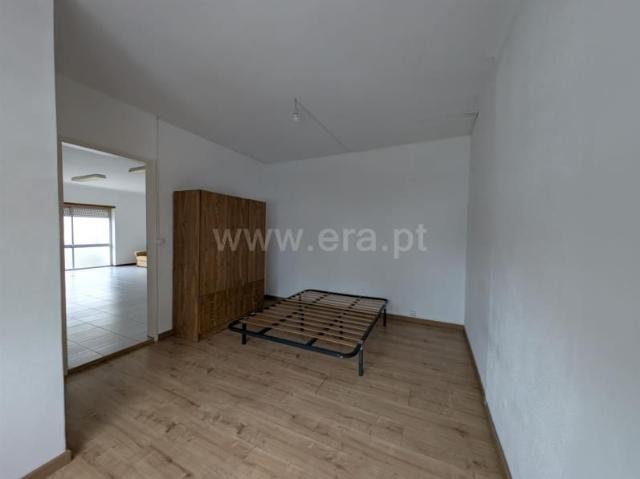 Apartamento alugar em Guarda