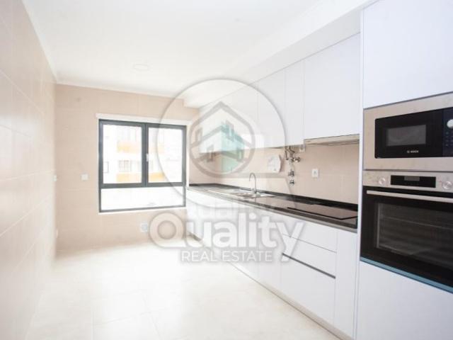 Apartamento venda em Lavradio, Setúbal