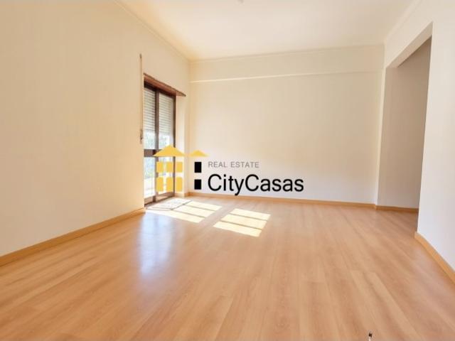 Apartamento venda em Icas, Porto