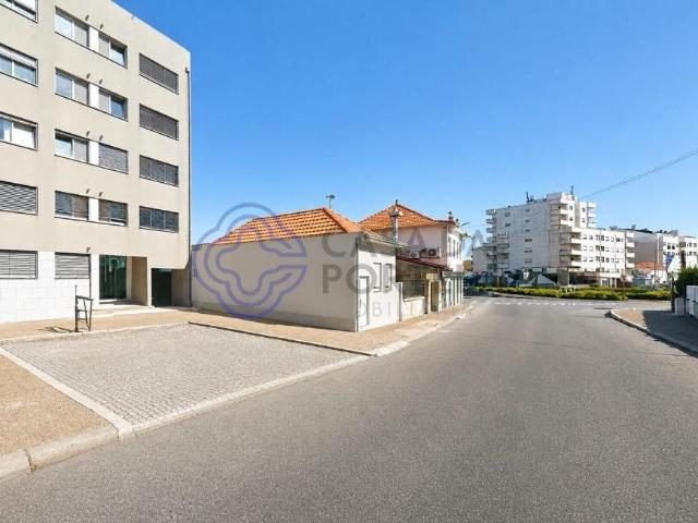 Apartamento venda em Basílio Teles, Porto