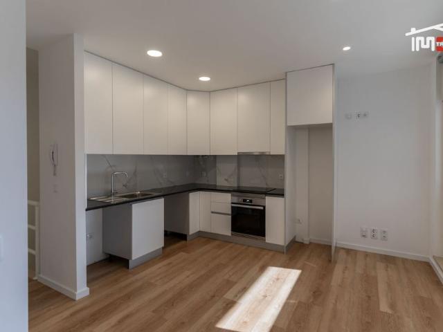 Apartamento alugar em Bairro dos Capuchos, Leiria