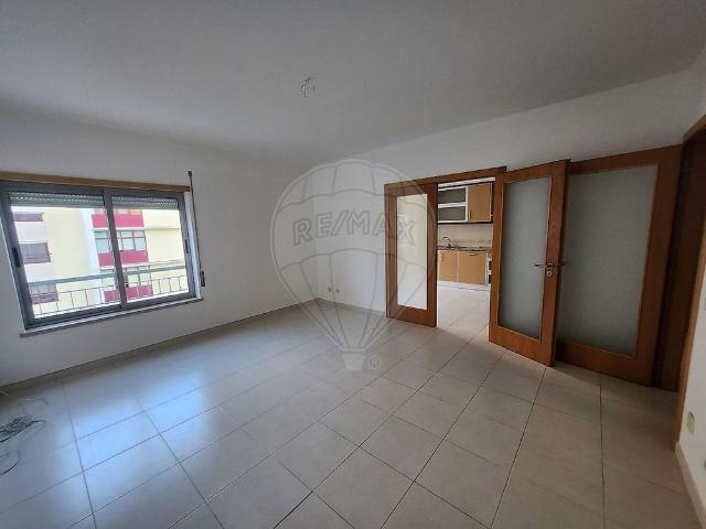 Apartamento alugar em Bairro dos Capuchos, Leiria