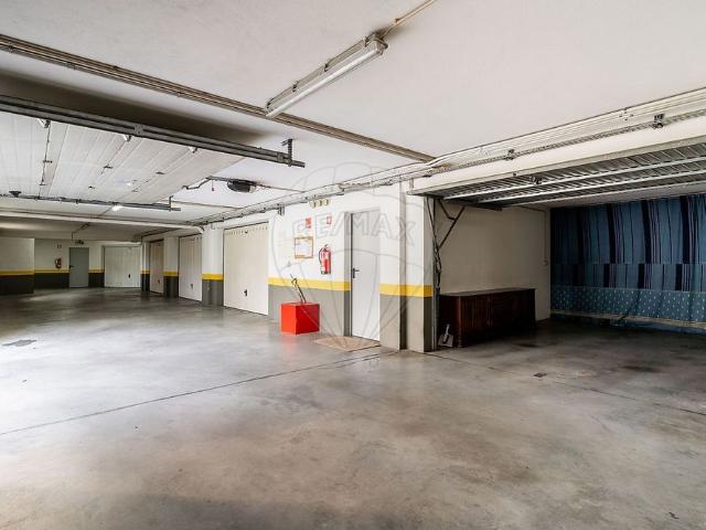 Apartamento alugar em Marinha Grande, Leiria