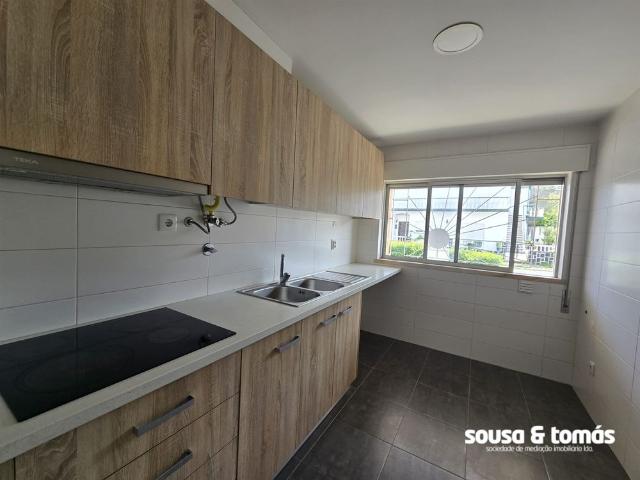Apartamento alugar em Bairro dos Capuchos, Leiria