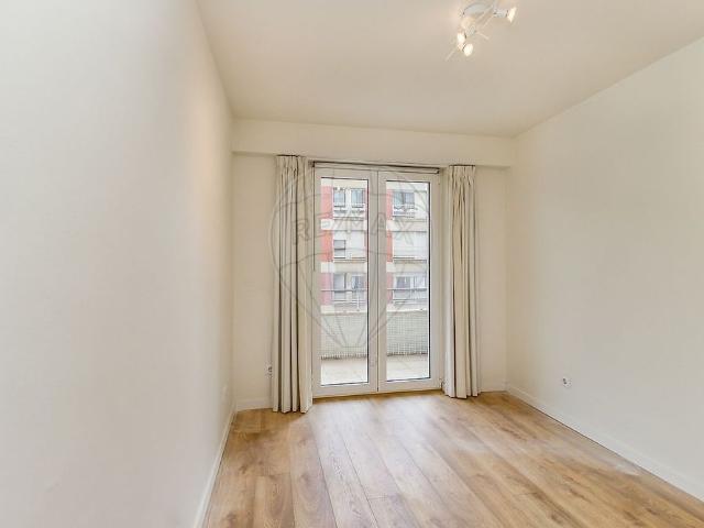 Apartamento alugar em Estrela, Lisboa