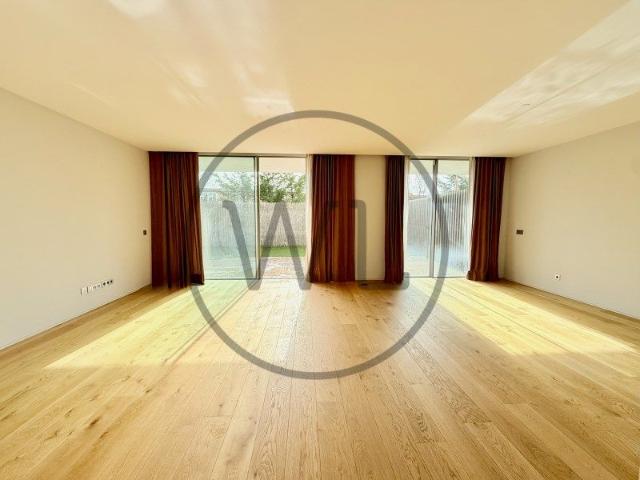 Apartamento alugar em Ponte de Frielas, Santiago Dos Velhos