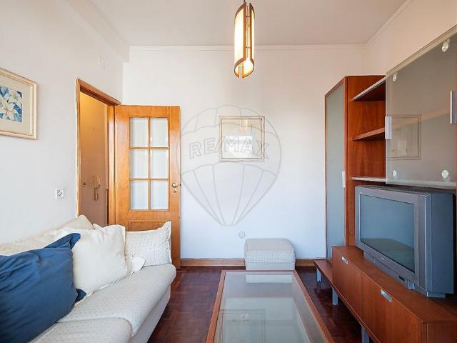 Apartamento alugar em Quinta do Cabrinha, Lisboa