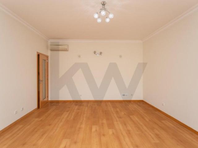 Apartamento alugar em Bairro Olaio, Odivelas