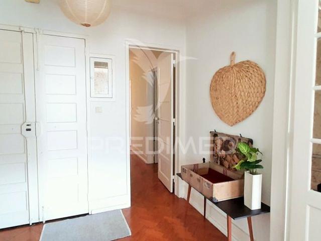 Apartamento alugar em Núcleo Urbano Histórico de Oeiras, Oeiras