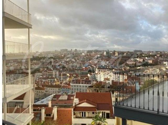 Apartamento alugar em São Vicente de Fora, Lisboa
