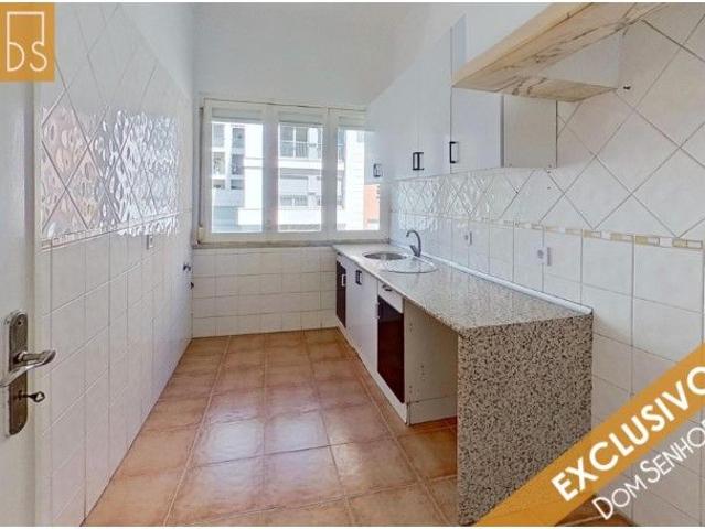 Apartamento alugar em São Vicente de Fora, Lisboa