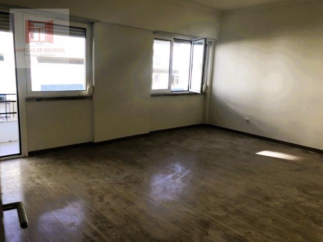 Apartamento alugar em Lisboa