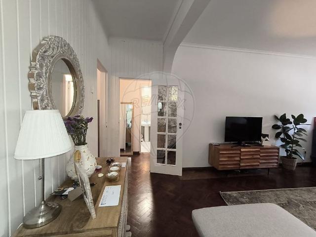 Apartamento alugar em São Francisco Xavier, Lisboa