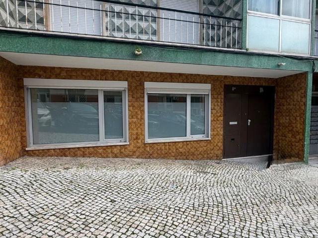 Apartamento alugar em Estrela, Lisboa