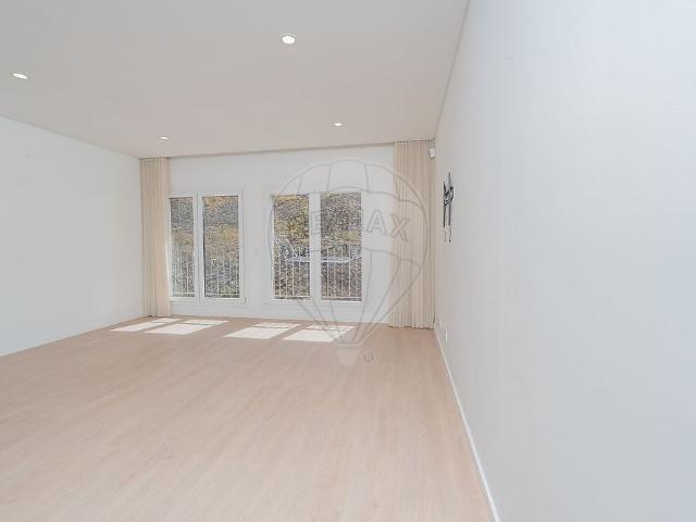 Apartamento alugar em Amadora, Lisboa