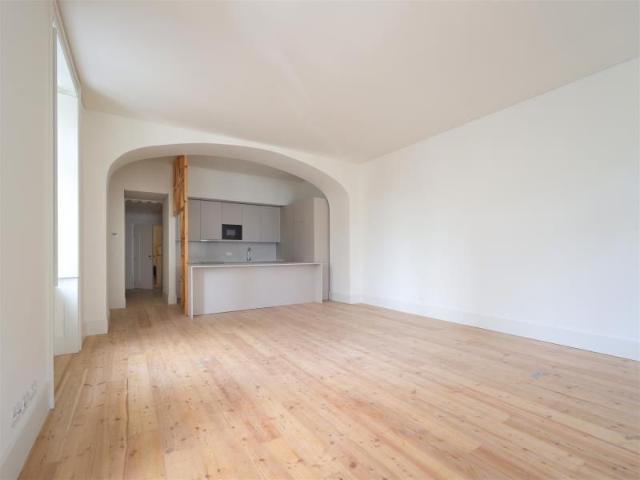 Apartamento alugar em Misericórdia, Lisboa