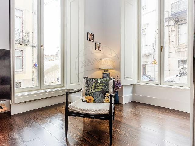 Apartamento alugar em Misericórdia, Lisboa