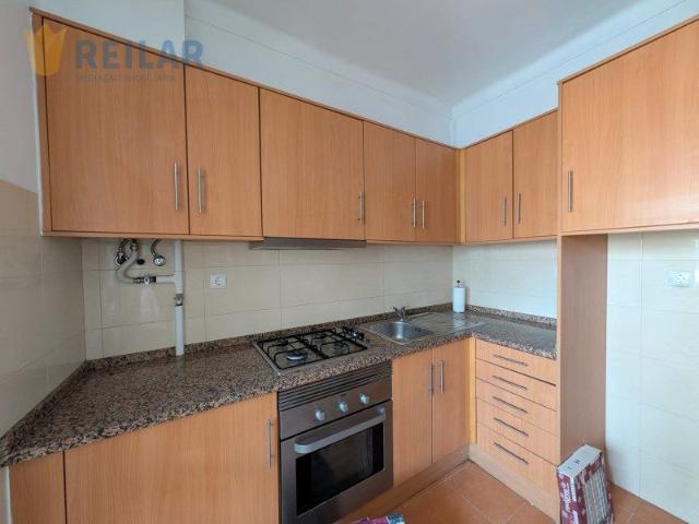 Apartamento alugar em Santiago Dos Velhos, Lisboa