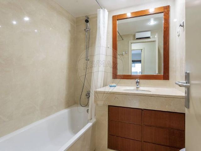 Apartamento alugar em Avenidas Novas, Lisboa