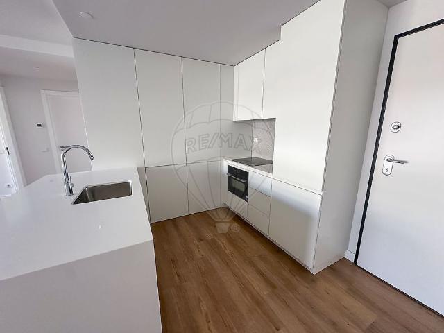 Apartamento alugar em Núcleo Urbano Histórico de Oeiras, Oeiras