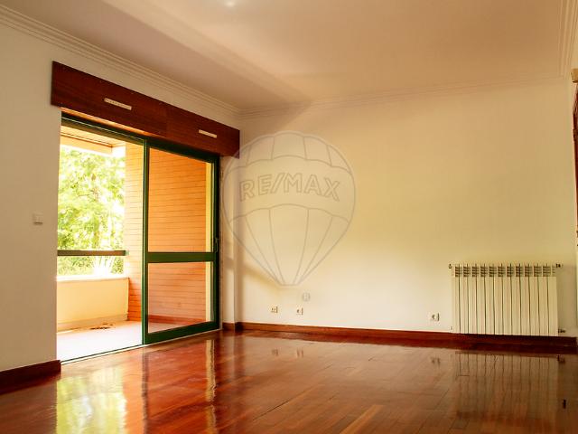 Apartamento alugar em Quinta dos Castelos, Oeiras