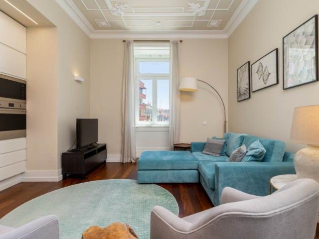 Apartamento alugar em Ponte de Frielas, Santiago Dos Velhos