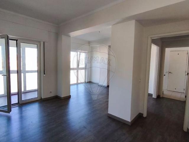 Apartamento alugar em Falagueira, Amadora