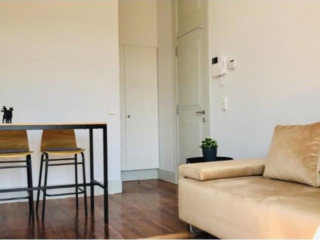 Apartamento alugar em Poço do Bispo, Lisboa