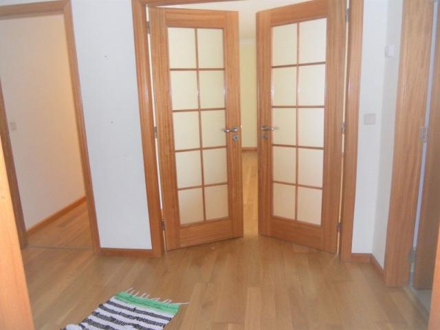 Apartamento alugar em Mem Martins, Sintra