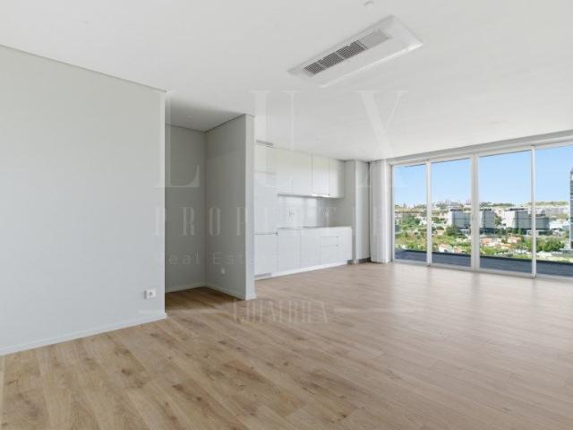 Apartamento alugar em Núcleo Urbano Histórico de Oeiras, Oeiras